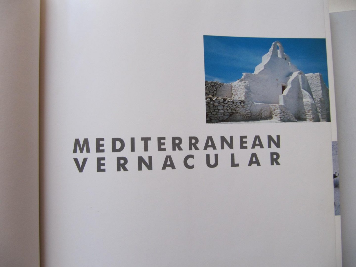 V. Atroshenko & M. Grundy - Mediterranean Vernacular, a vanishing architecural tradition