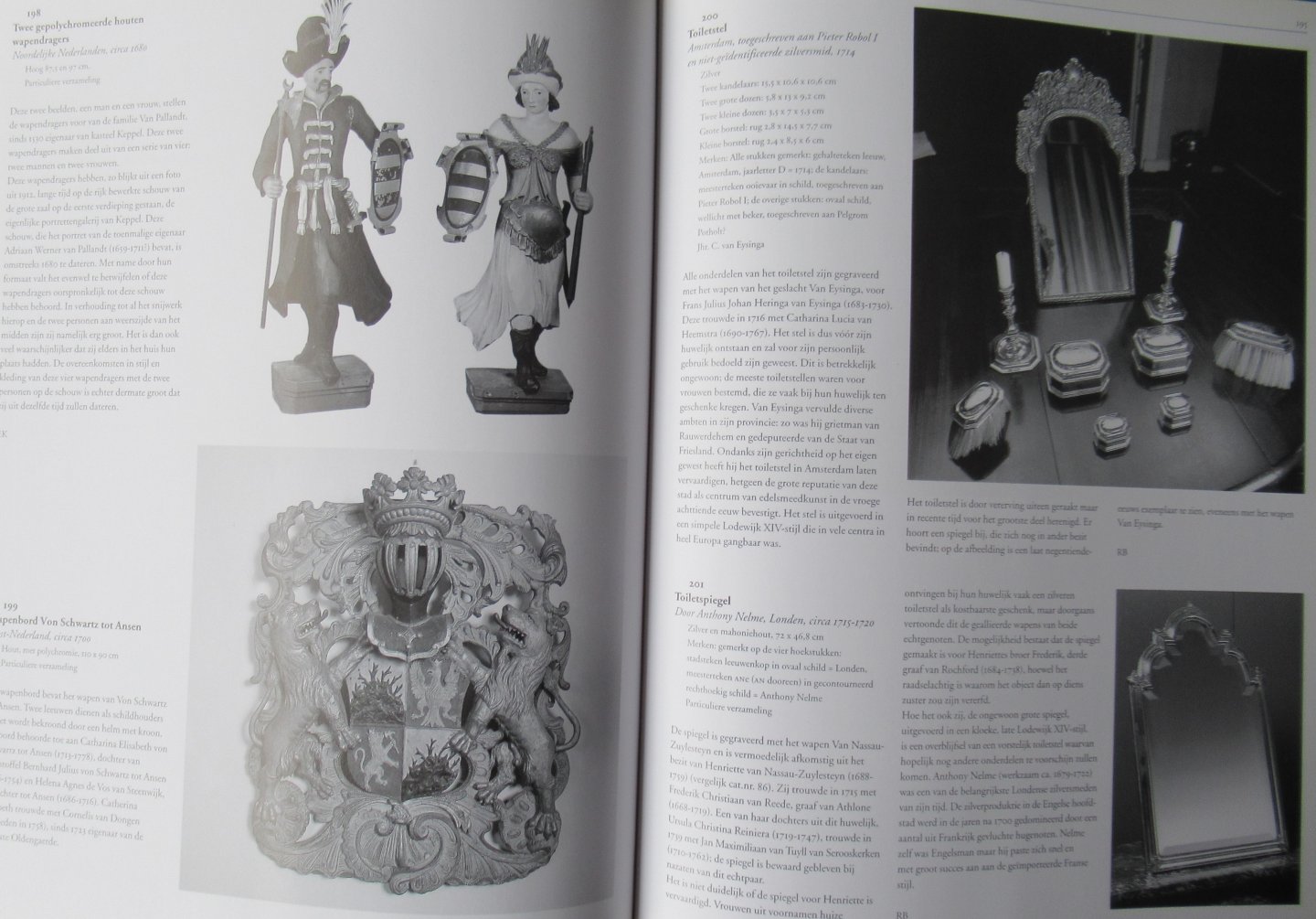 Diverse auteurs - Wonen in Arcadië; het interieur van Nederlandse kastelen en buitenplaatsen