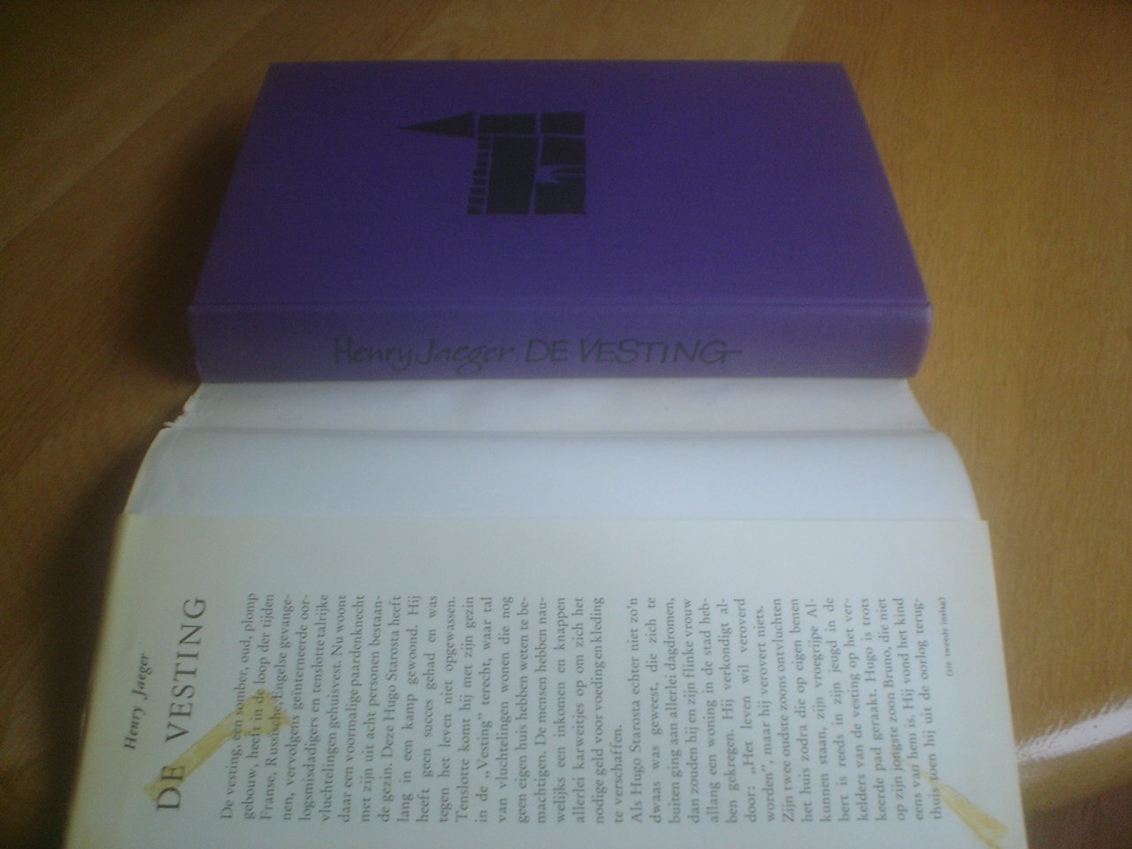 Jaeger, Henry - De vesting