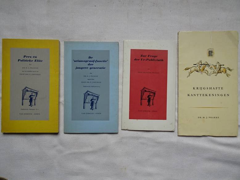 Prakke, H.J.. - Pers en politieke elite/ De seismograaf-functie der jongere generatie/ Zur Frage der ur- Publizistik/Krijgshafte kanttekeningen bij het plan-Thoe Eyl. 4 delen.