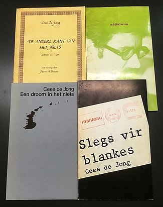 JONG, Cees de - Vijf dichtbundels, alle met opdracht aan Rob van Gennep.