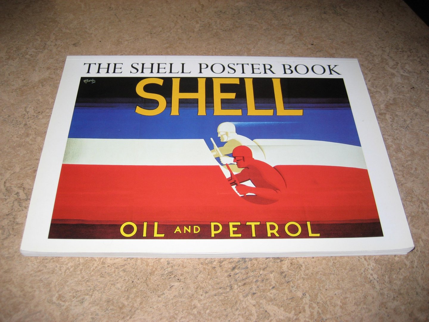 Hewitt, John (introduction) | Foreword by lord Montagu of Beaulieu - The Shell Poster Book