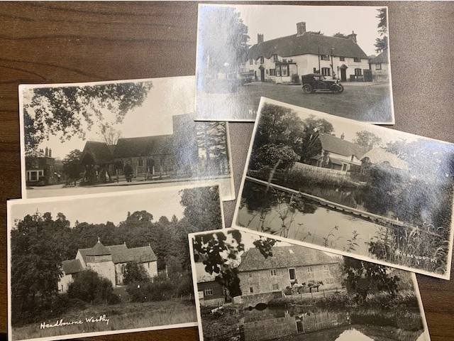  - 5 original photographic postcards of Kings Worthy and Headborne Worthy.