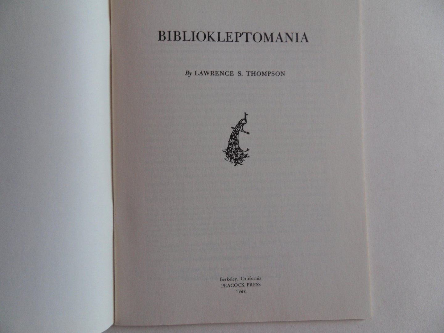 Thompson, Lawrence S. - Bibliokleptomania.
