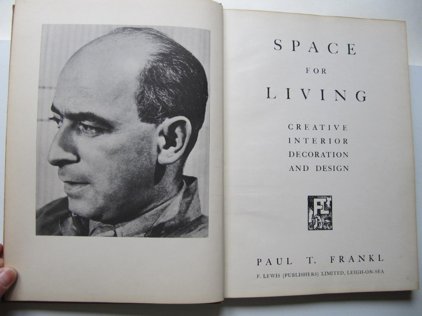 Paul T. Frankl - Space for Living -creative interior decorationand design