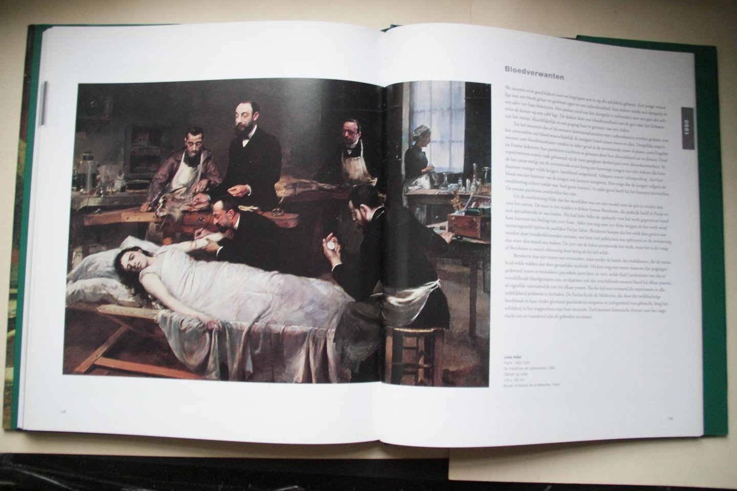 Bluhm, Andreas ; Lippincott, Louise - Beestachtig Mooi kijken naar dieren, 1750 - 1900  met een voorwoord van Desmond Morris