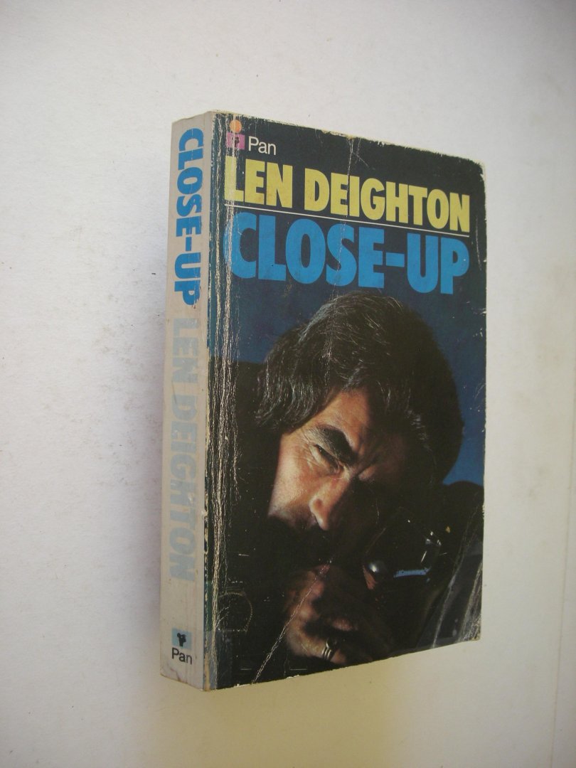 Deighton, Len - Close-up