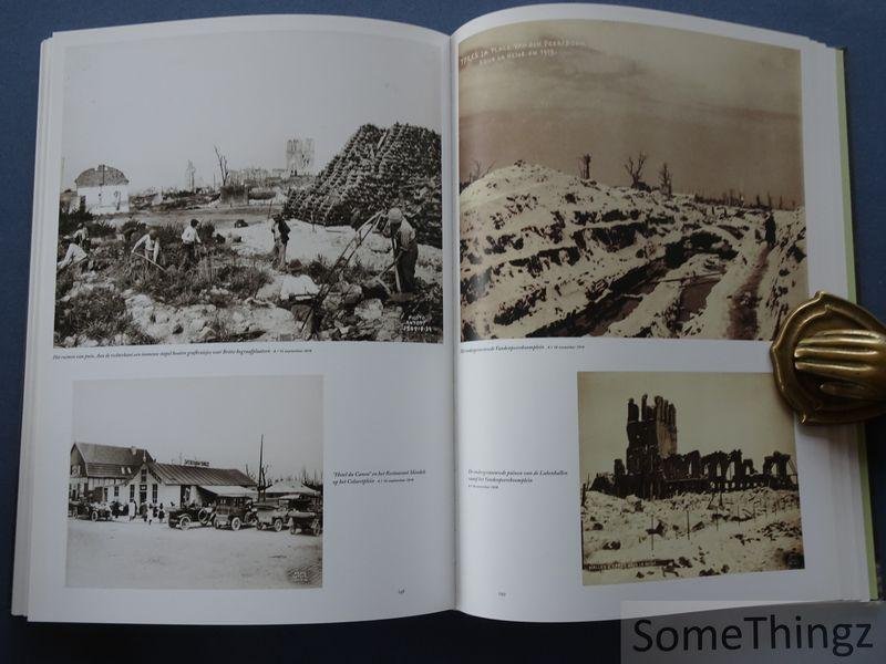 Dewilde, Jan. - Godenschemering over Ieper: Ieper gezien door de fotografen Léontine, Maurice en Robert Antony, 1893-1930.
