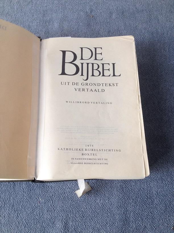  - De Bijbel uit de grondtekst vertaald Willibrordvertaling  1975 Standaardeditie