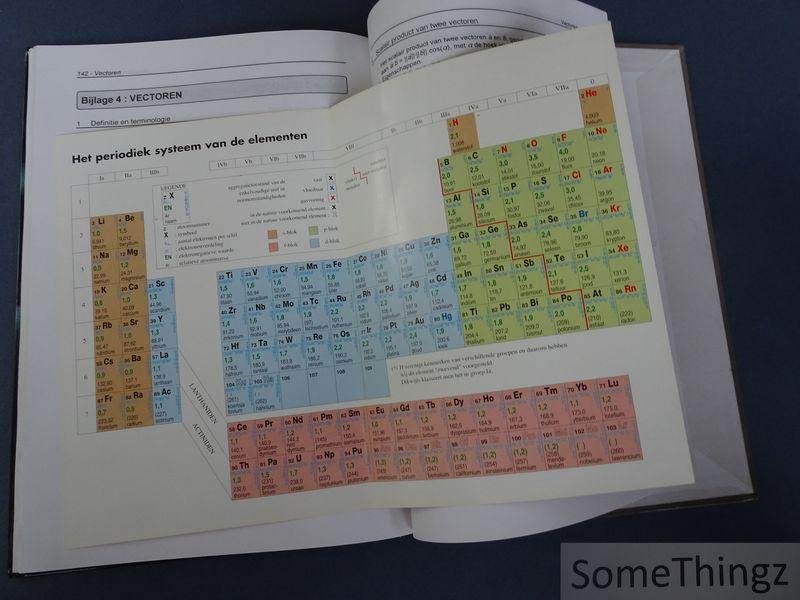 Mike Nachtegael, Olivier Bernus en Maarten Geerts - Wetenschappelijk vademecum - Een synthese van de leerstof chemie en fysica.