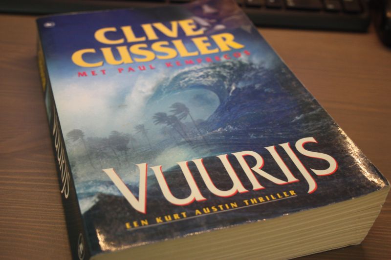 Cussler, Clive - VUURIJS