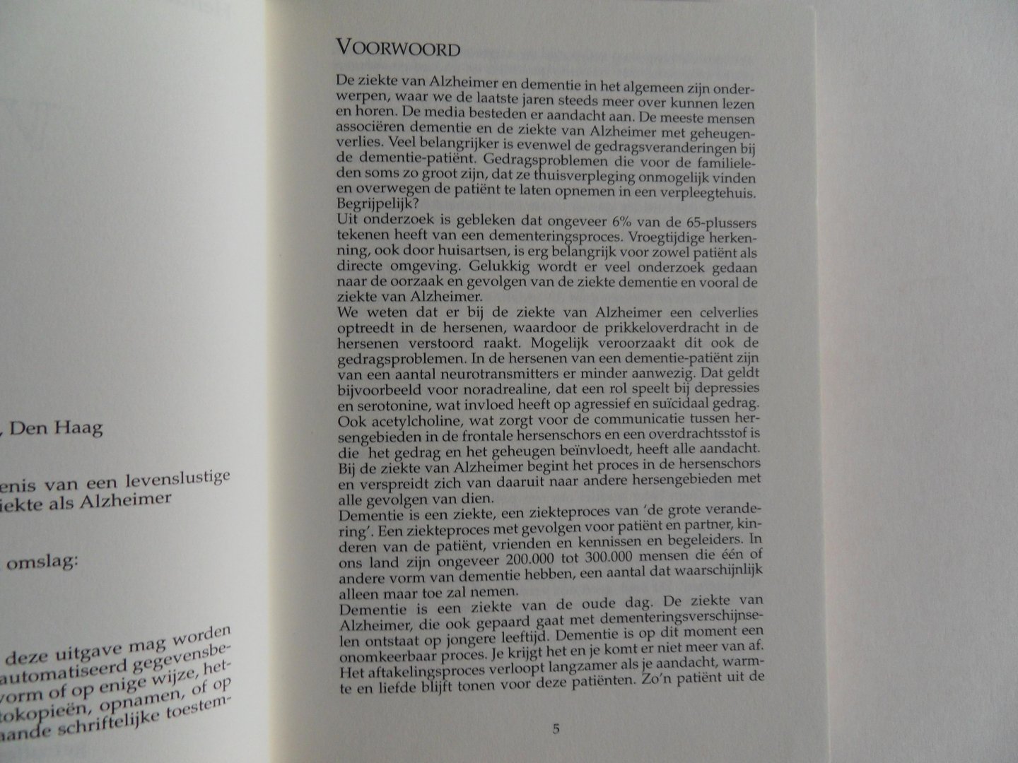 Linden, Hendrick van der. - Vleugellam. - De aangrijpende geschiedenis van een levenslustige vrij jonge vrouw, getroffen door een ziekte als Alzheimer.