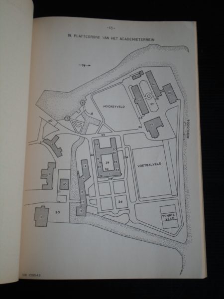 Wolf, H.J. - De geschiedenis van het kasteel van Breda en de Koninklijke Militaire Academie