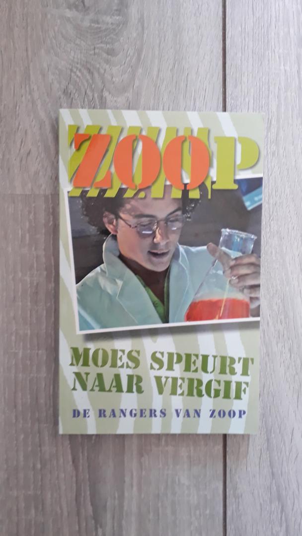 Nijenhuis, Johan / Koek Anya / Eeden, Ed van - ZOOP Moes speurt naar vergif