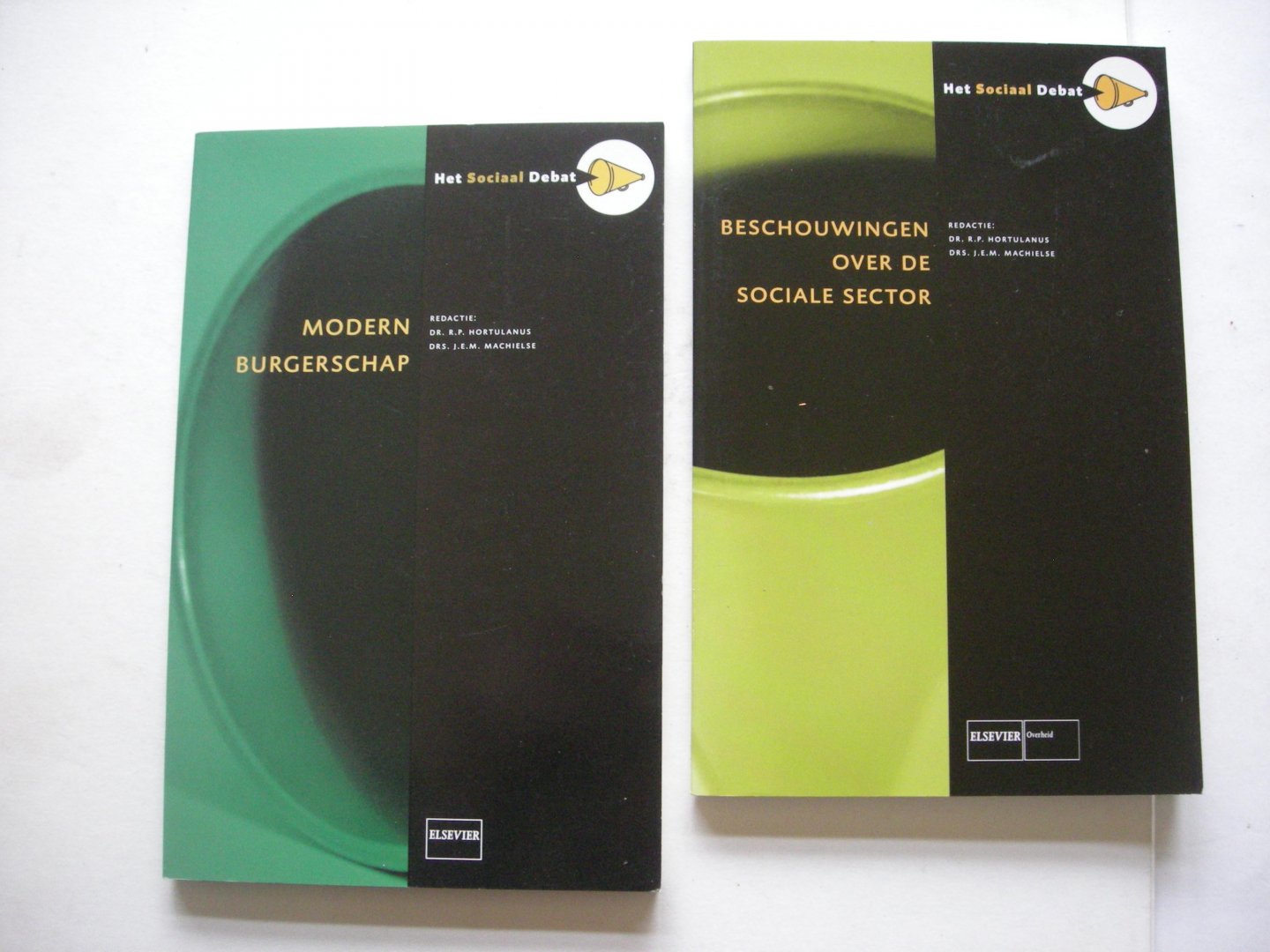 Hortulanus, R.P. / Machielse, J.E.M., red. - Beschouwingen over de sociale sector. Het Sociaal Debat deel 9