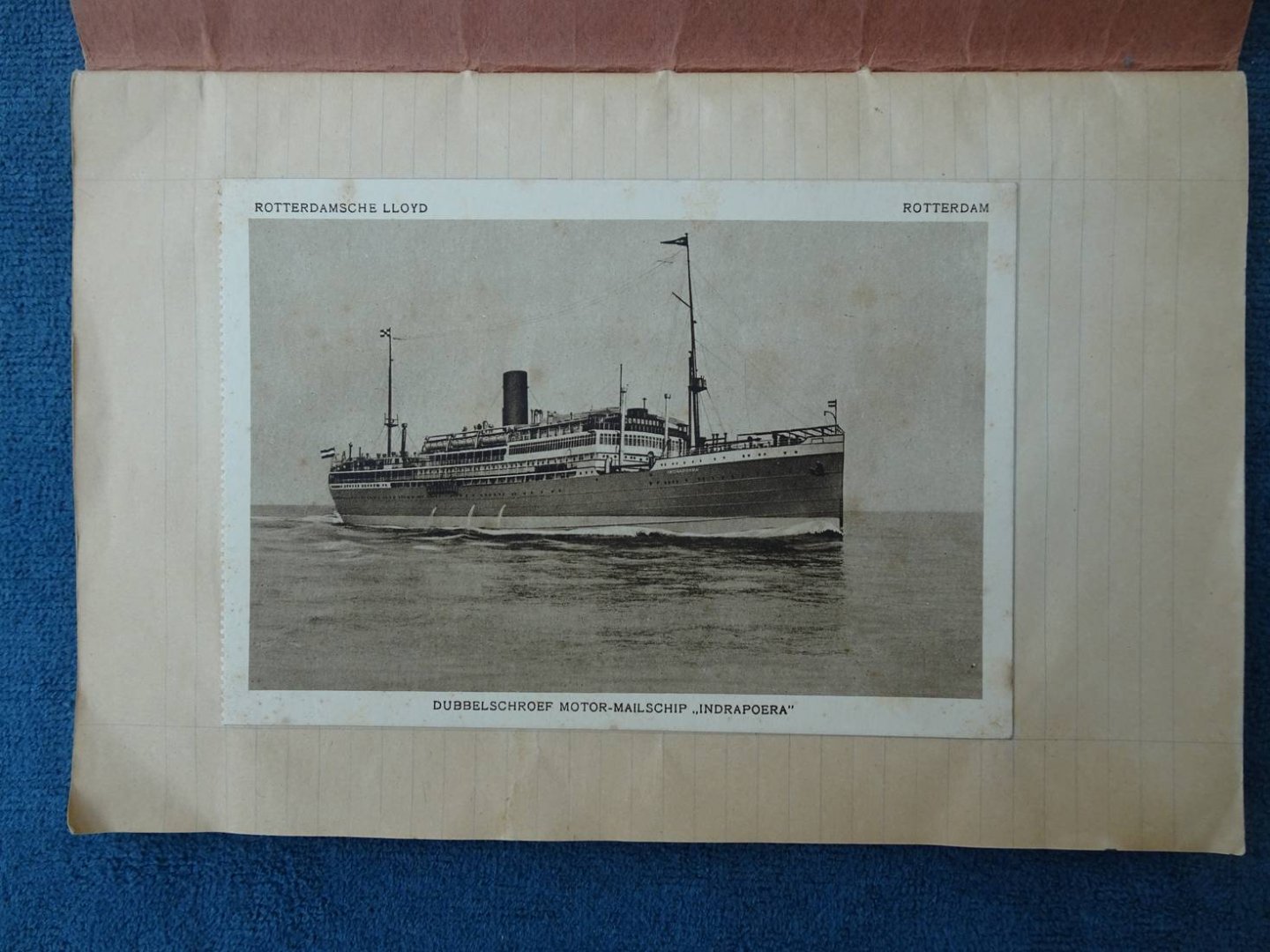 N.n.. - Schriftje met 14 ingeplakte kaarten van de D.M.S. Indrapoera.