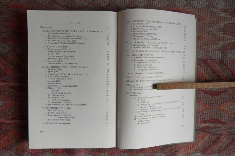 Gillet, dr. Louis. - Jan Greshoff. - Zijn poëzie en poëtiek.