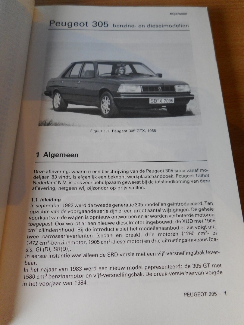 Olving, P.H. (red.) - Vraagbaak Peugeot 305. Benzine- en dieselmodellen 1983-1987.