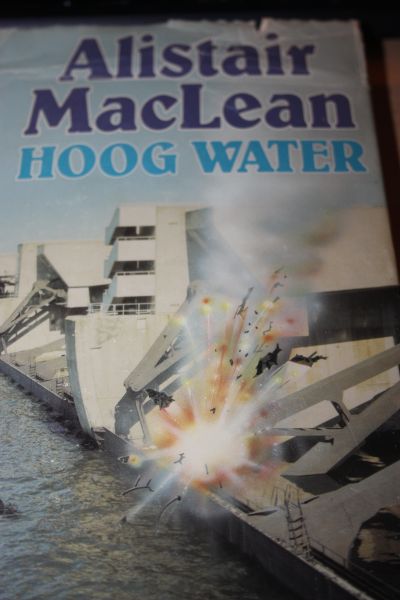 MacLean Alistair - Hoog water