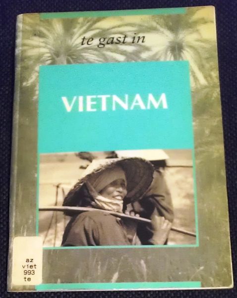 Hulst, Walter van (samenstelling) - Te gast in Vietnam