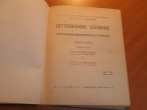 Bosch, J H van den; Vooys, C.G.N de - Letterkundig leesboek voor Hoogere Burgerscholen en Gymnasia. Eerste deel