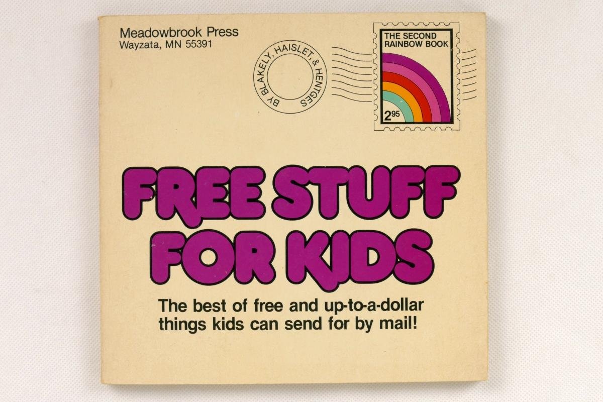 Diversen - Free stuff for kids - The best of free and up-to-a-dollar tings kids can send for by mail (2 foto's)