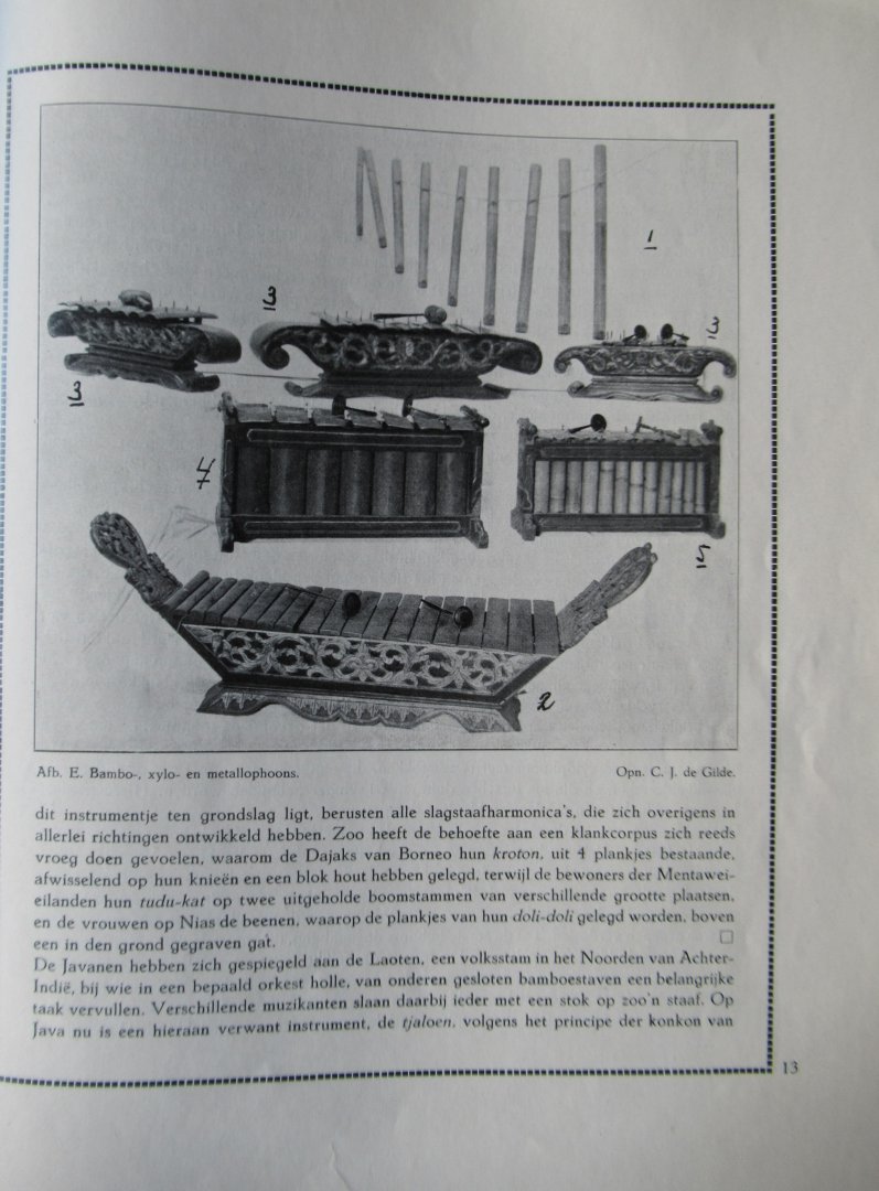 Balfoort, Dirk J. Conservator - De Indonesische instrumenten in het muziekhistorisch museum Scheurleer te 's-Gravenhage.
