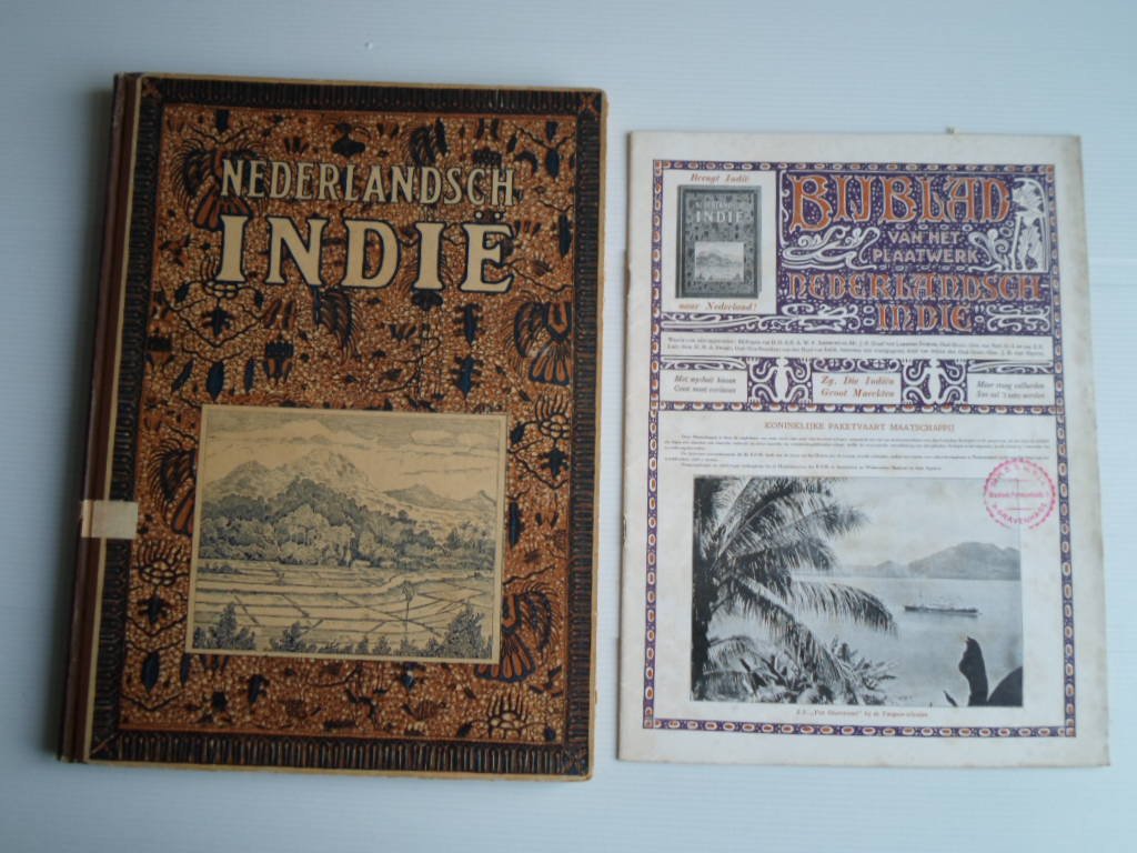  - Nederlandsch Indie Platen atlas met korten beschrijvende tekst + Bijblad van het plaatwerk Nederlandsch Indie