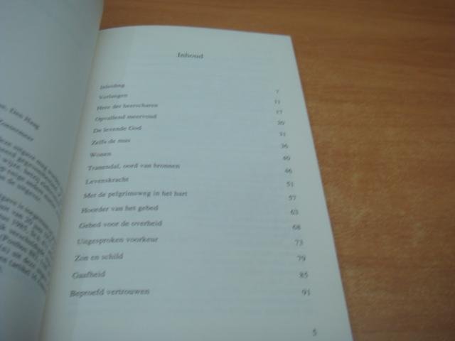 Liefde, ds. L. de - Een nest tussen de brokstukken - Mediteren met Psalm 84