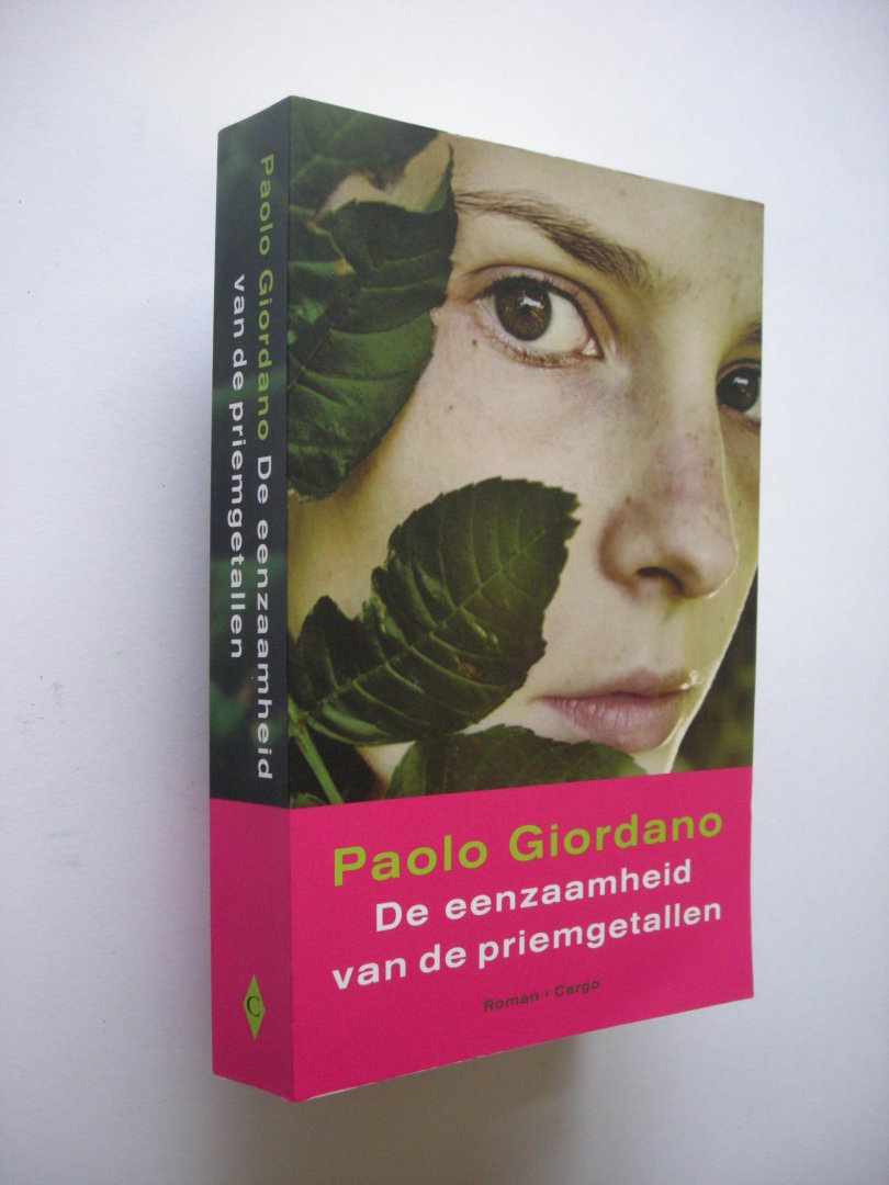 Giordano, Paolo /  vert. uit het Italiaans - De eenzaamheid van de priemgetallen.