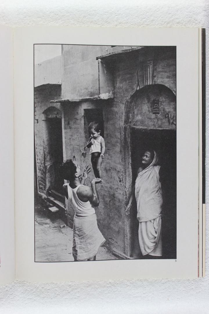 Diverse - Marg. A magazine of the arts Vol. 31 no. 2 1978. Glimpses of wonder and beauty - Indian heritage (4 foto's)