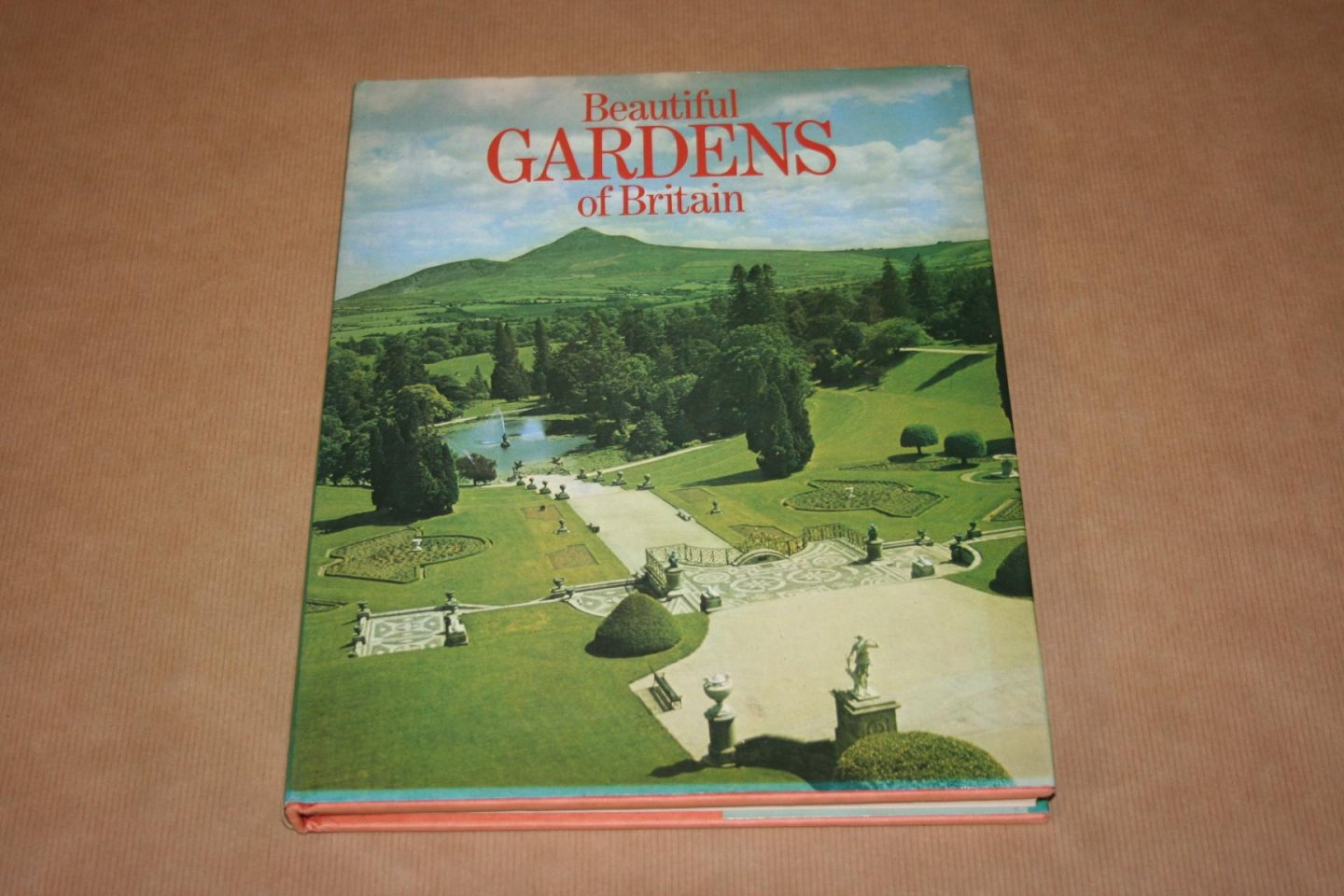  - Beautiful Gardens of Britain