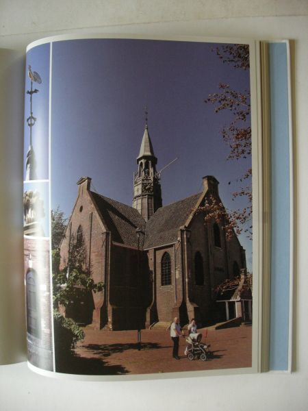 Blaauw,E.,ea. / Floris, R.,samenst. / Boek,J. ea. fotogr. - Heilige Huisjes, Religieus erfgoed in Noord-Holland
