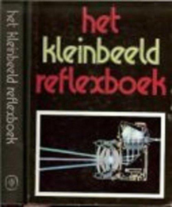 Bouillot, Rene & Thevenet, Andre; vert.: Helfferich, Daan - Het kleinbeeld reflexboek . ca 550 foto's en afbeeldingen in kleur en zwart wit