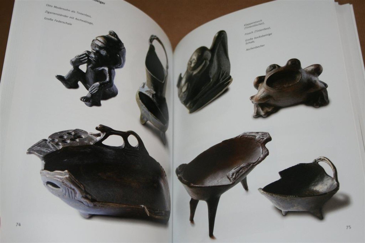 Peter Groth, Freunde Worpswedes e.V. (Uitgevende instantie) - Die Käseglocke in Worpswede Baudenkmal und Museum für Worpsweder Möbel und Kunsthandwerk