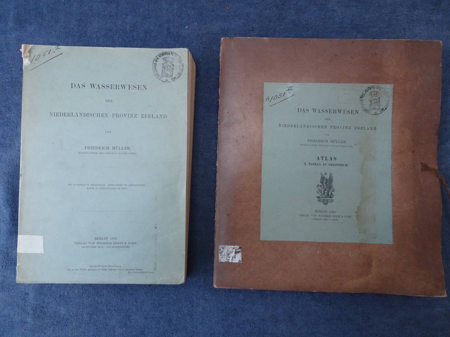 Müller, F.. - Das Wasserwesen der Niederländischen Provinz Zeeland. 2 Volumes, text and plates ( seperate, in portfolio).