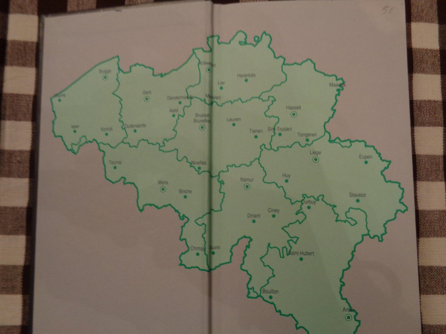 julien van remoortere - ippa s stedengids van belgie