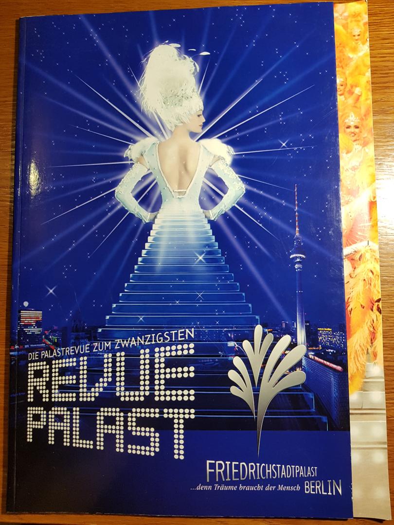 Redactie - Die Palastrevue zum zwanzigsten Revue Palast - programmaboek, luxe versie met veel (actie)foto's in kleur