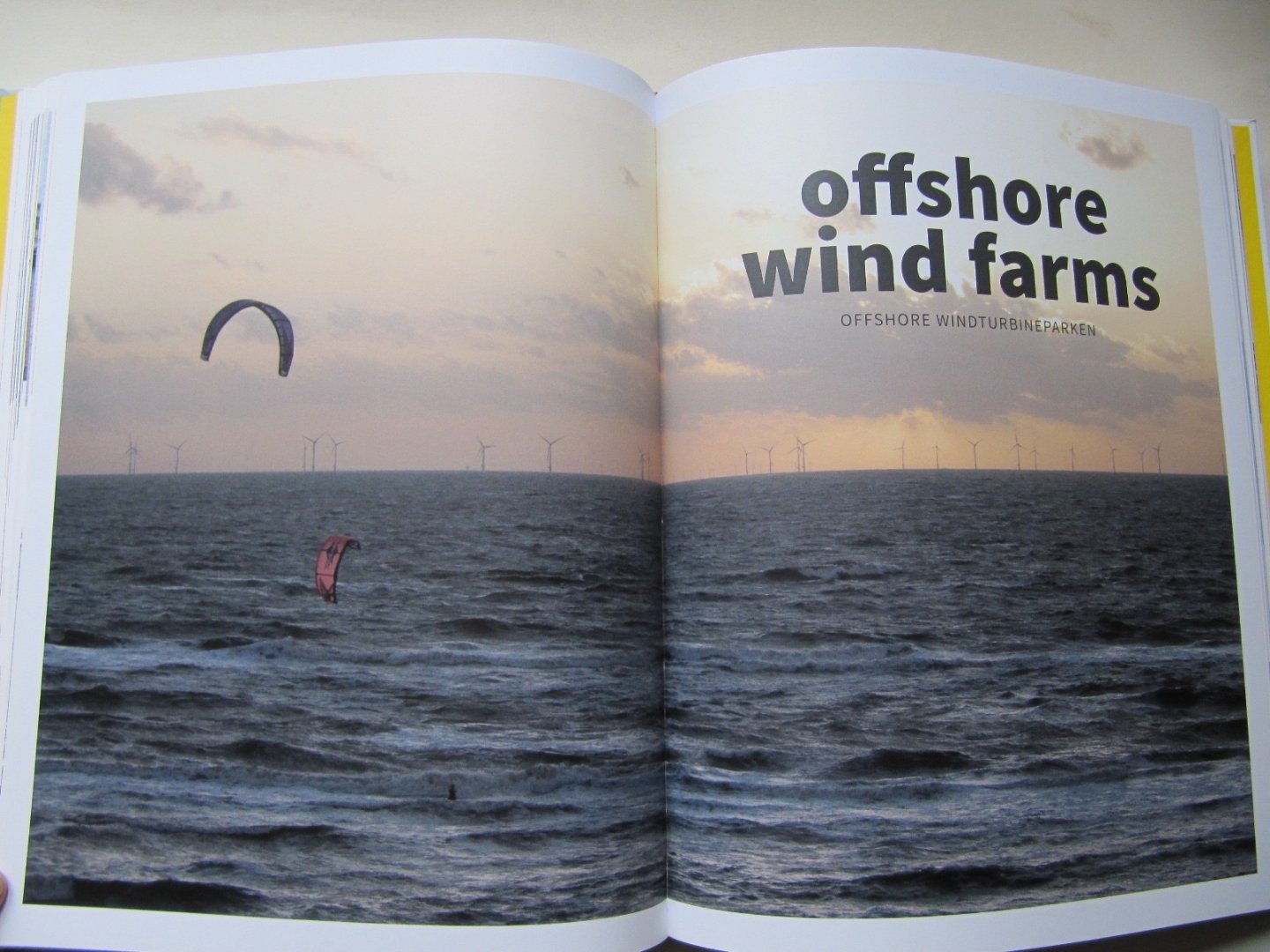 Westra, Chris - Offshore wind / clean energy from the sea - schone elektriciteit van zee