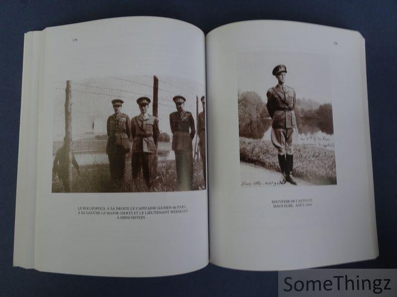 du Parc Locmaria, Yves. - Au roi: biographie du comte Gatien du Parc Locmaria.