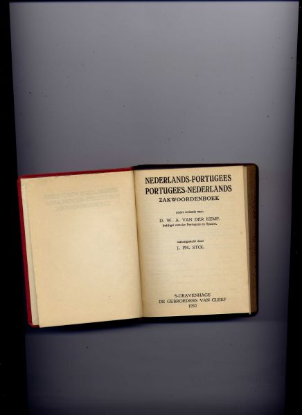 KEMP, D.W.A. van der (redactie) & J.PH. STOLL (samensteller) - Nederlands-Portugees / Portugees-Nederlands Zakwoordenboek