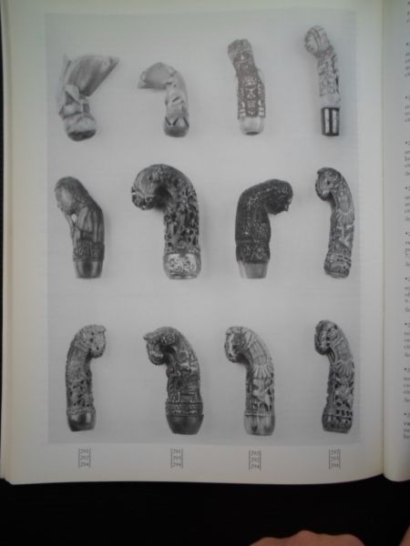 Catalogus Christie's - Indonesian Pictures, Watercolours, Drawings, Ceramics and Works of Art