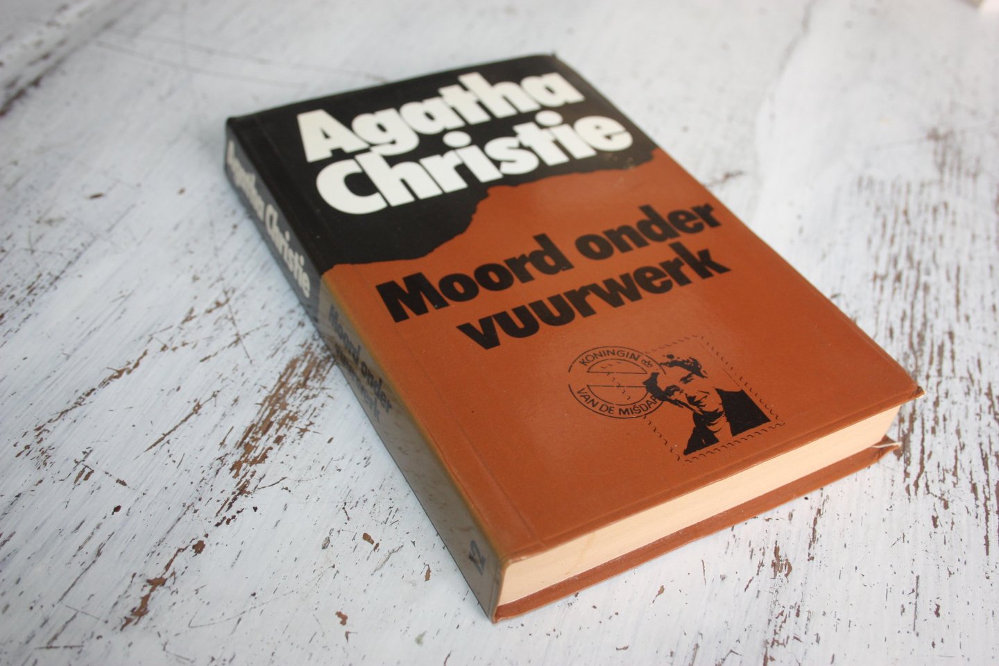 Christie, Agatha - Agatha Christie / MOORD ONDER VUURWERK