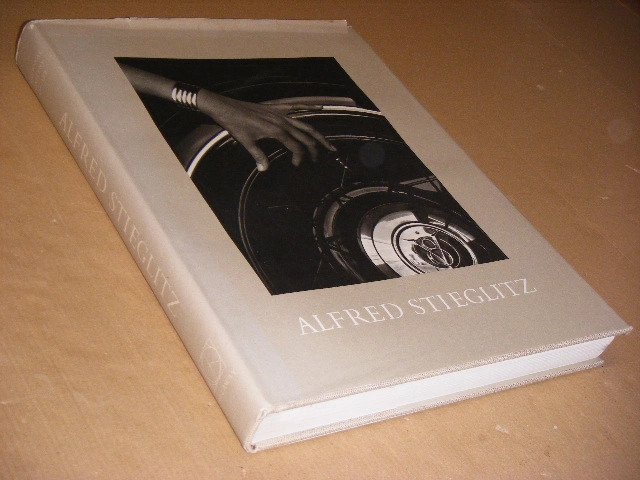 Alfred Stieglitz; Sarah Greenough; Juan Hamilton - Alfred Stieglitz. Photographs & Writings