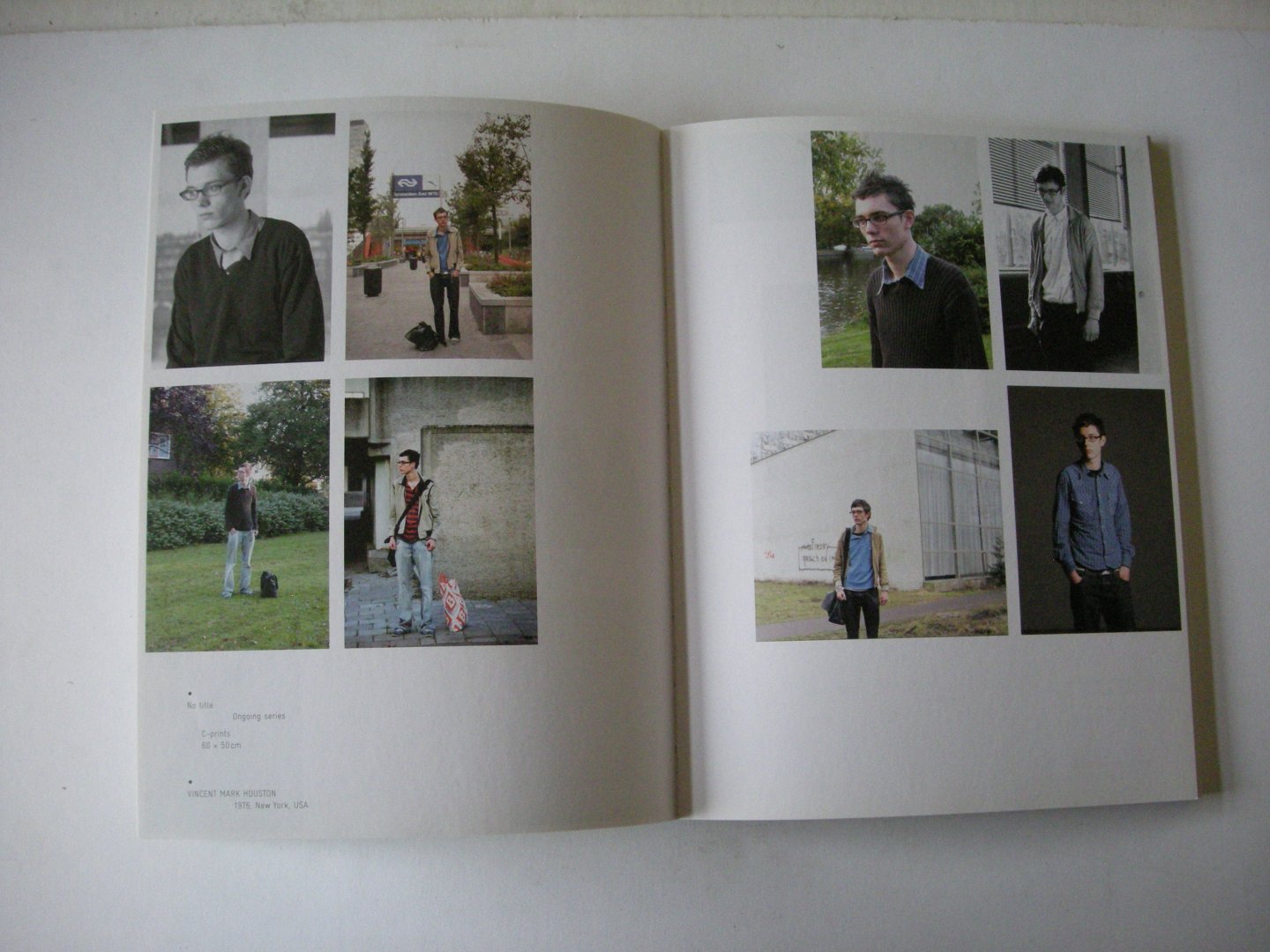 Schwartz,J, en Duyvenboden, N.vand, ed. - Remote Monitoring, Catalogue - Works of students who are graduating 2006 / will graduate 2007  gradiated 2005