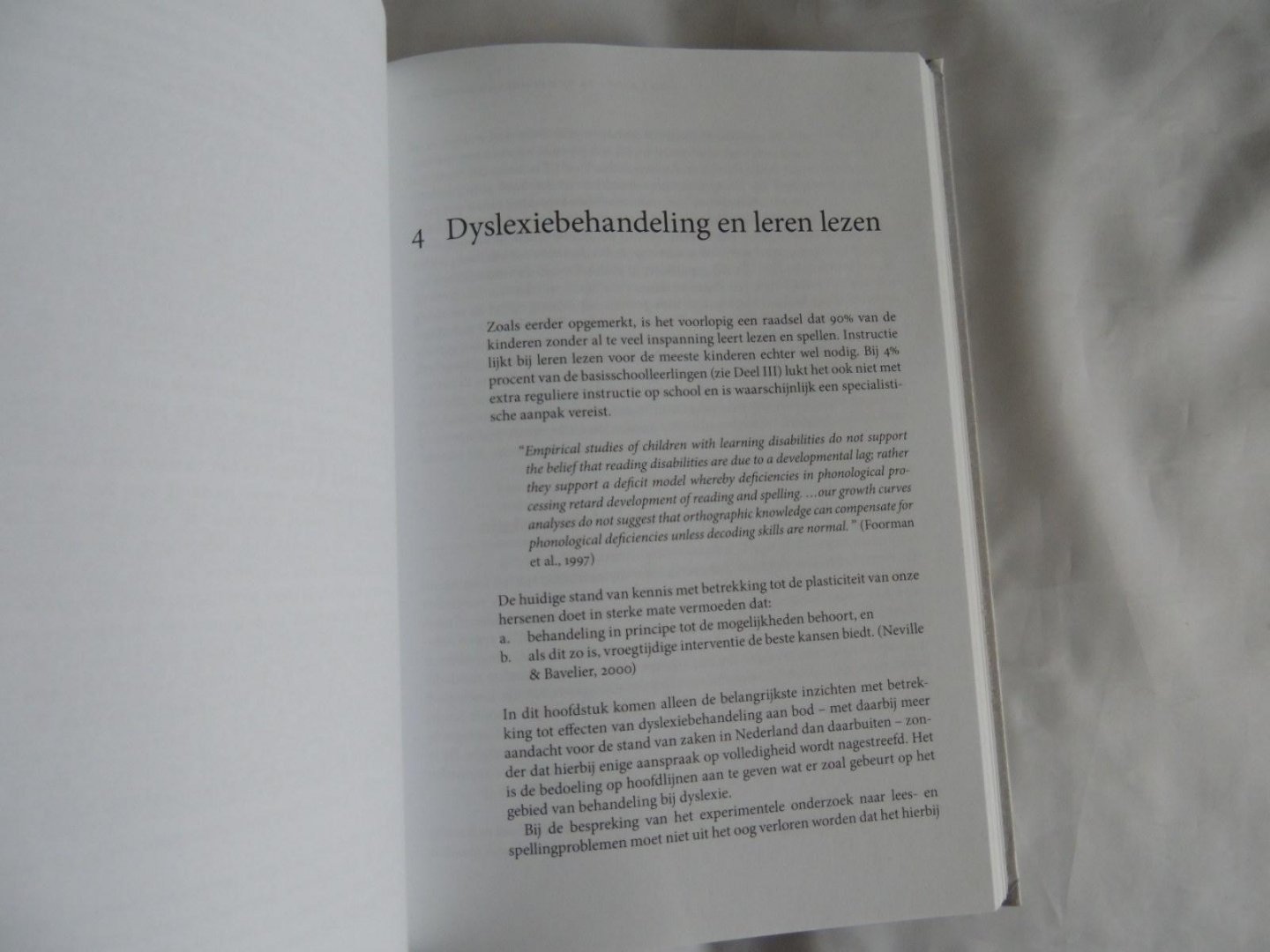 Blomert, Leo - Dyslexie in Nederland. Theorie, praktijk en beleid.