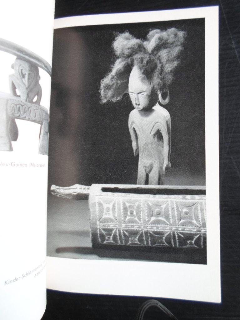  - Ostasien un die Südsee, Ein Fuhrer durch das Uberseemuseum in Bremen