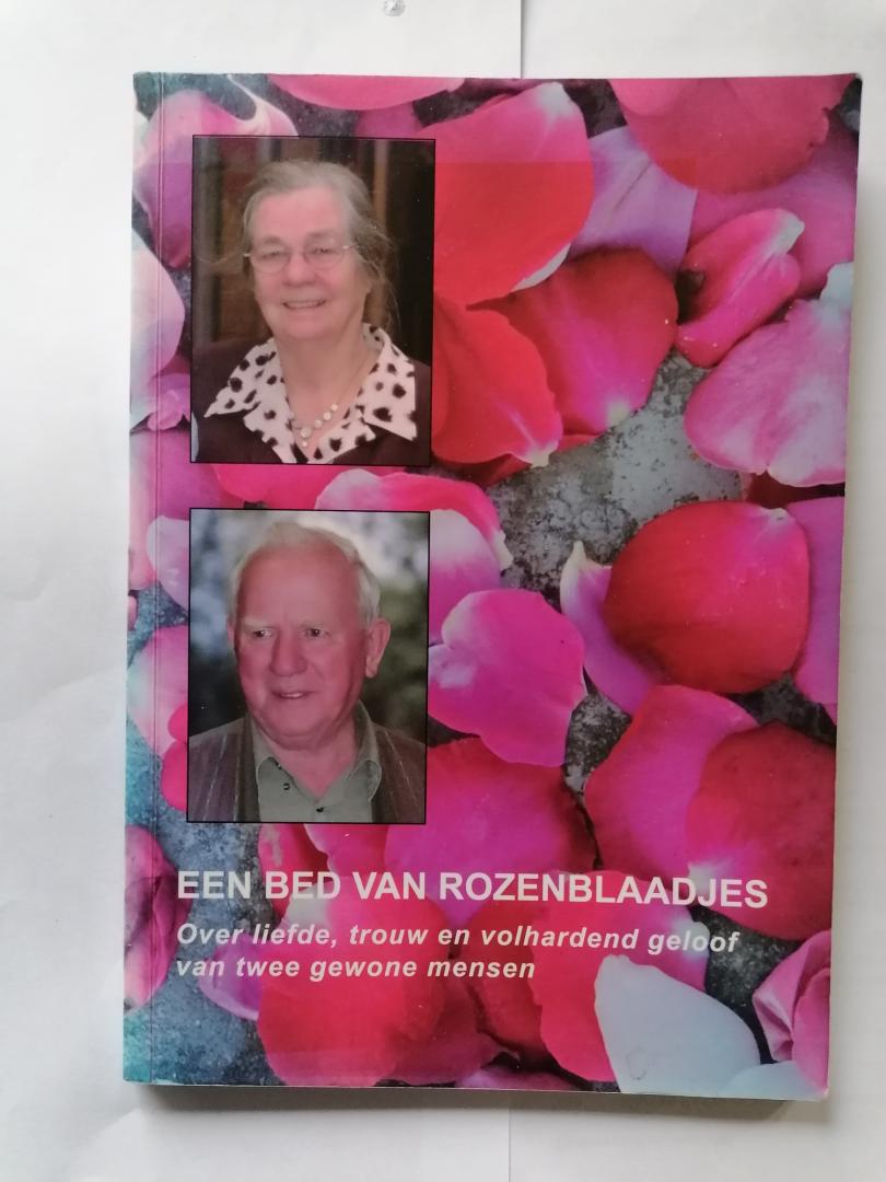 Antoon van der Burgt - Een bed van rozenblaadjes