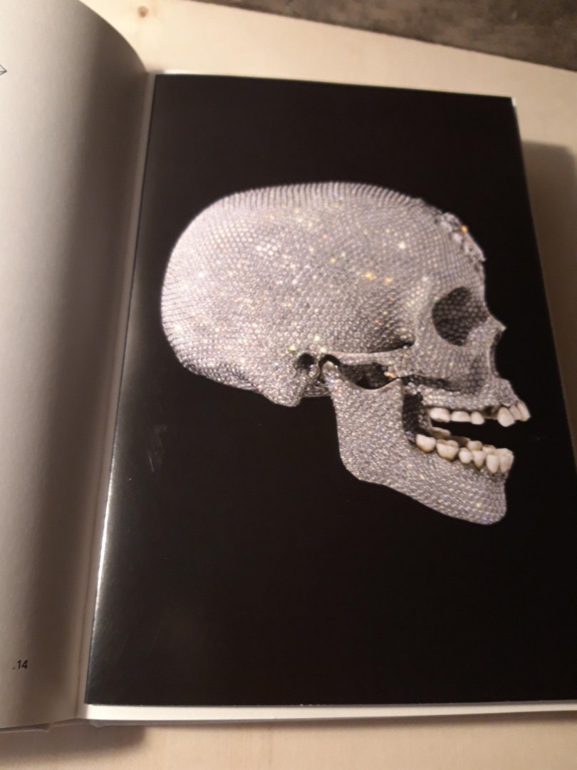Hirst, Damien - For the Love of God - La realizzazione del teschio di diamanti