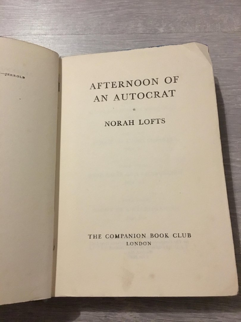 Norah lofts - Afternoon of an autocraft